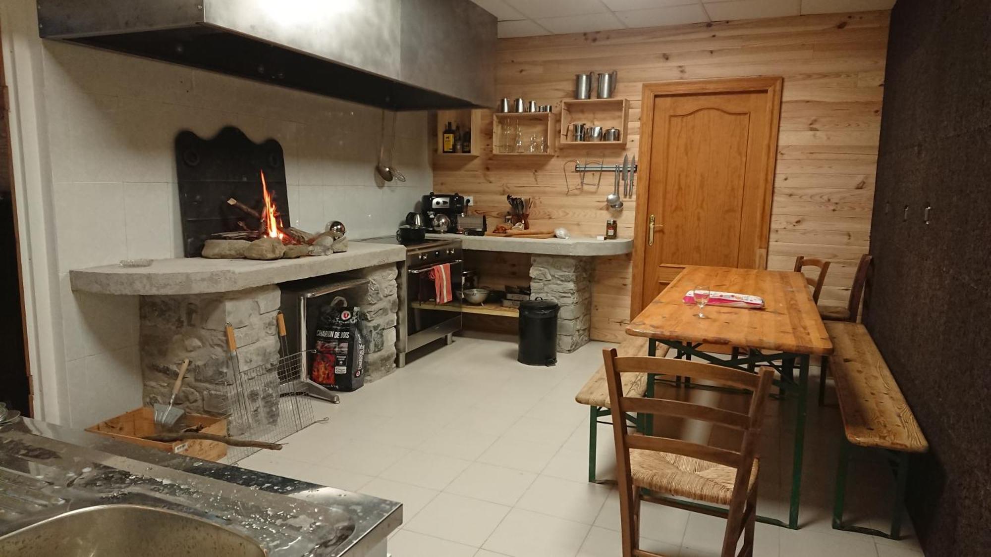 Superbe Logement 12 Pers Famille Ou Groupe. ลารองส์ ภายนอก รูปภาพ